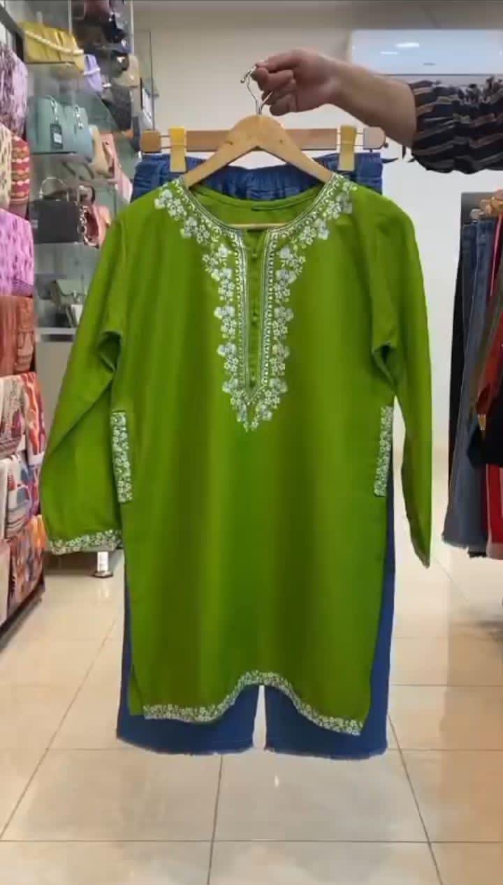 ✨ Embroidered Kurti with Blue Jeans ✨👗👖  D:2020