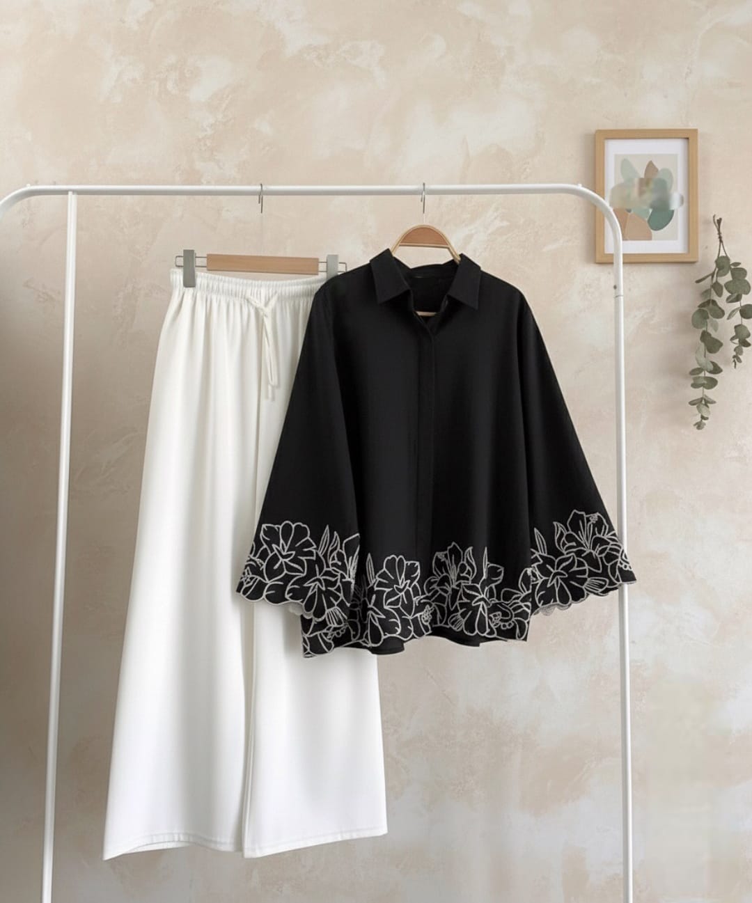 2 Piece Embroided Western style suit 👗👖  -D:2052